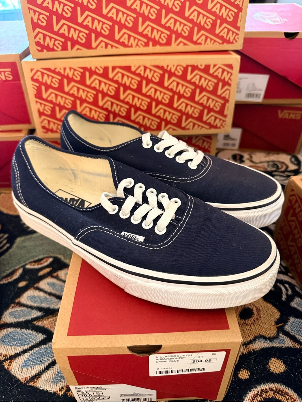 Nearly New Vans Authentic Dark Blue Sneakers with White Trim Mens 8/Women 9.5